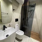 Apartment Jt - Yellow *